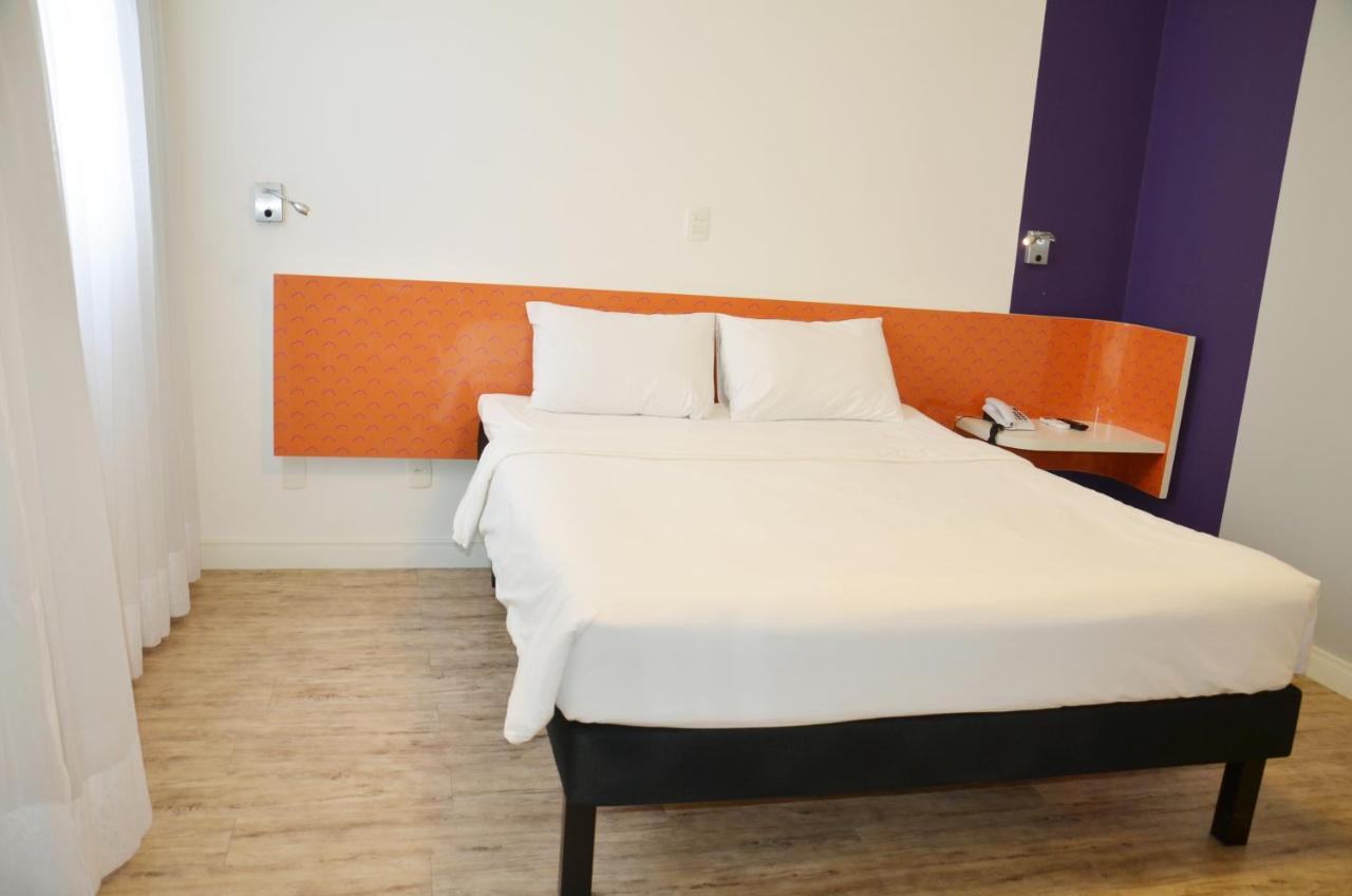 Ibis Styles Balneario Camboriu - 1 Quadra Do Mar Hotel Bagian luar foto
